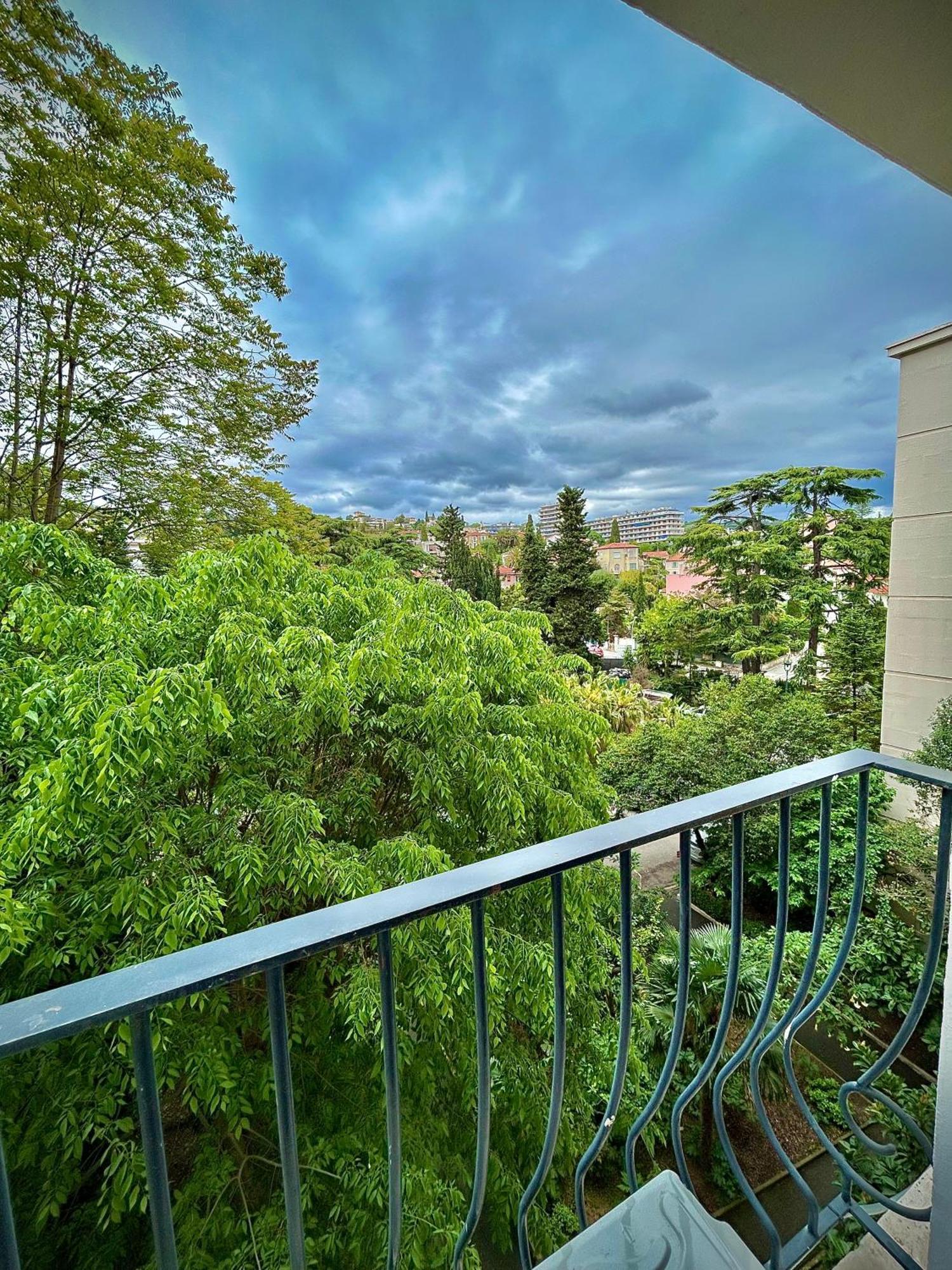 Lovely Riviera Apartment Nice Buitenkant foto
